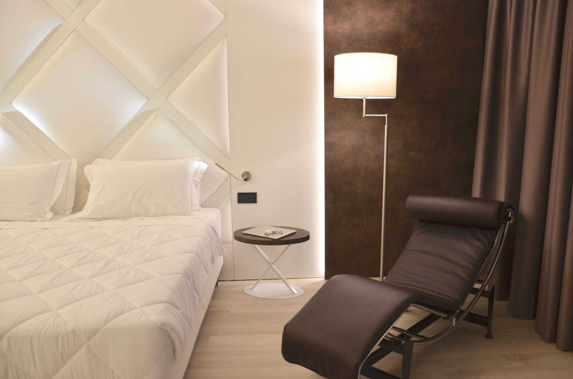 ויצ'נצה Hotel Victoria מראה חיצוני תמונה