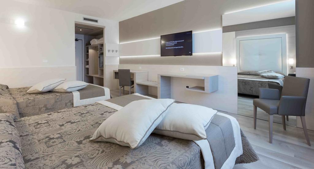 ויצ'נצה Hotel Victoria מראה חיצוני תמונה