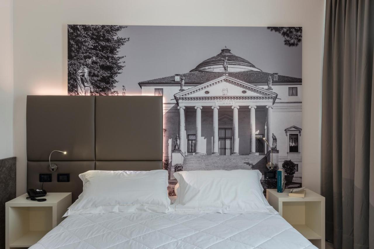 ויצ'נצה Hotel Victoria מראה חיצוני תמונה